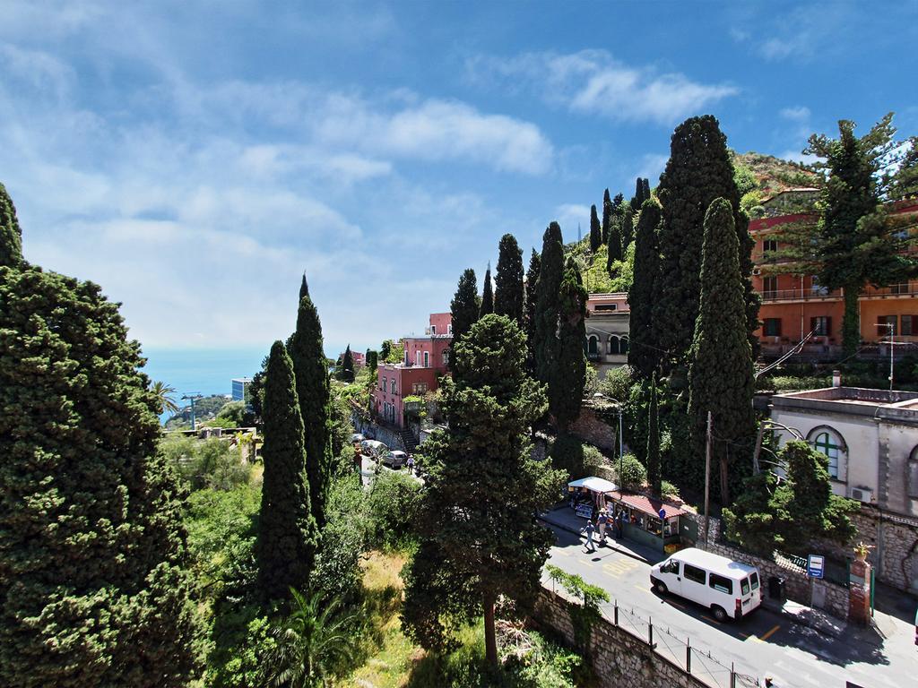 Innpiero Taormina Eksteriør bilde