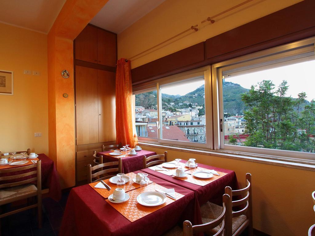 Innpiero Taormina Eksteriør bilde